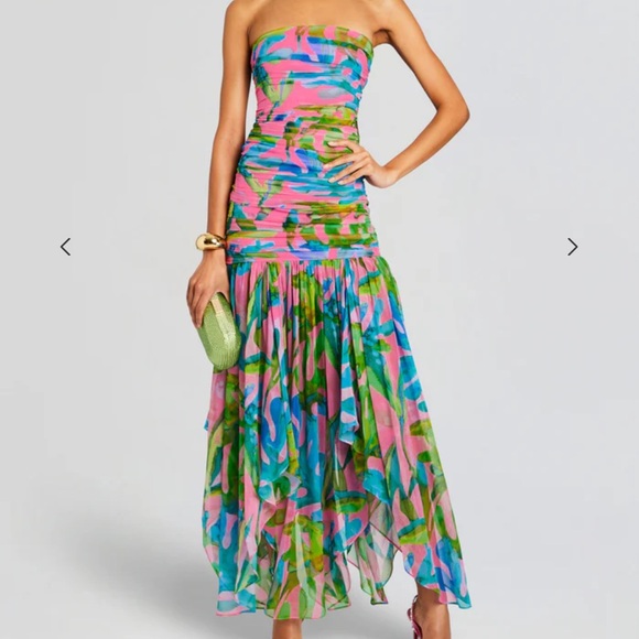 Retrofête Teryn Silk Maxi Dress - Picture 1 of 14
